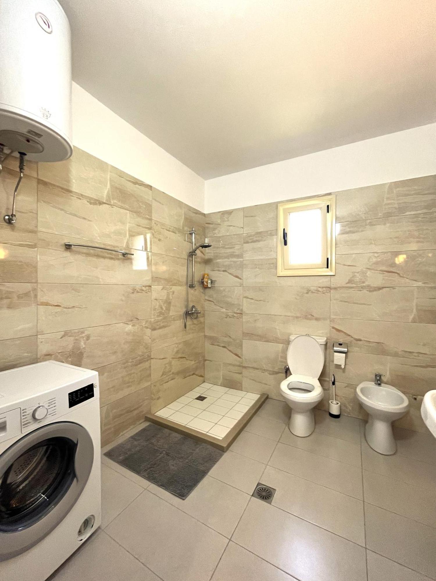 Vila 4 Stinet Vlore Exterior photo