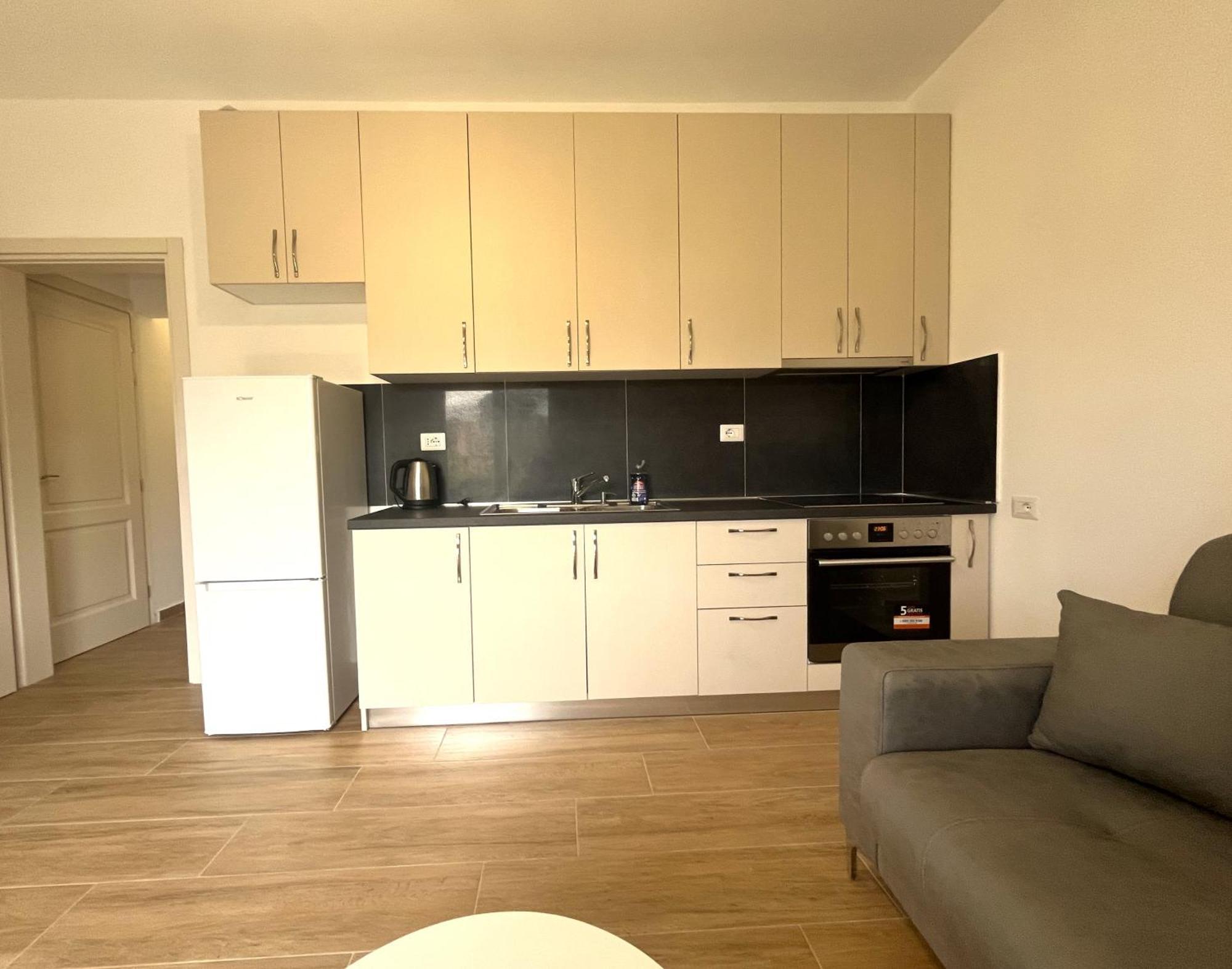 Vila 4 Stinet Vlore Exterior photo